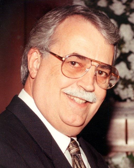 Obituary of Robert L. Gregory