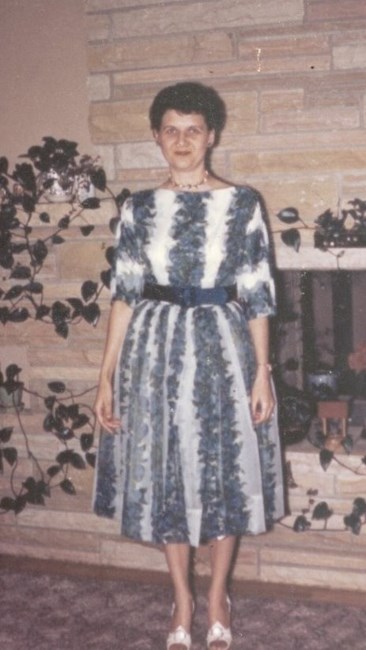 Obituary of Julia Irene Fon