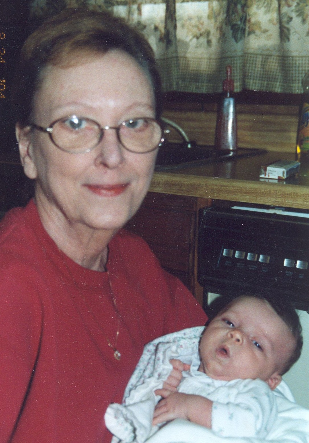 Obituary of Carolyn Joyce Burks Brogdon