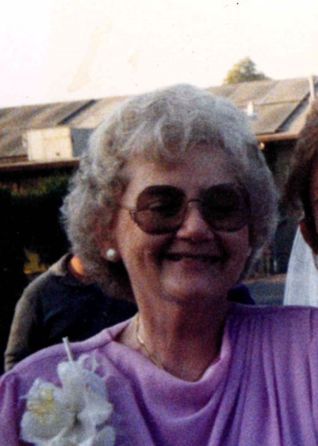 Obituario de Gloria Catherine Peasland