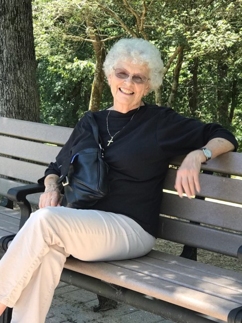 Obituary of Mary Jo Davy