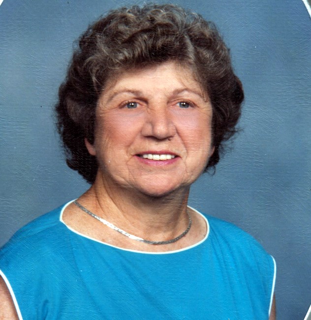 Obituary of Tina Lowe