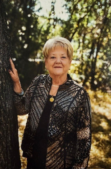 Obituary of Lois Ann Schultz