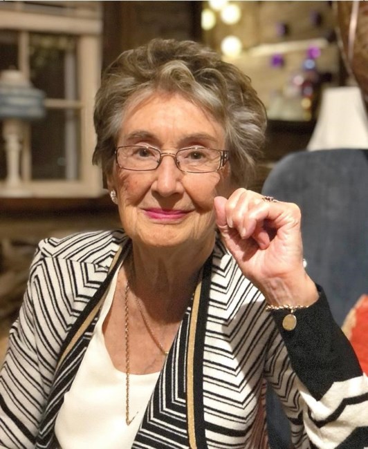 Obituary of Dr. Llian Macrae