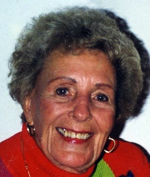 Obituary of Helen Mary Papa