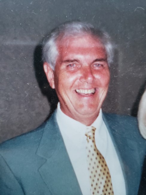 Obituary of Robert McLaine Woods II