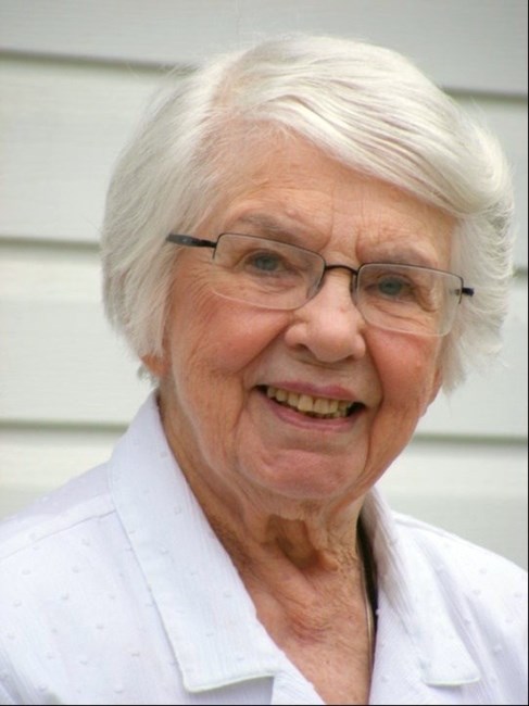 Obituary of Geraldine H. (Hall) Snyder