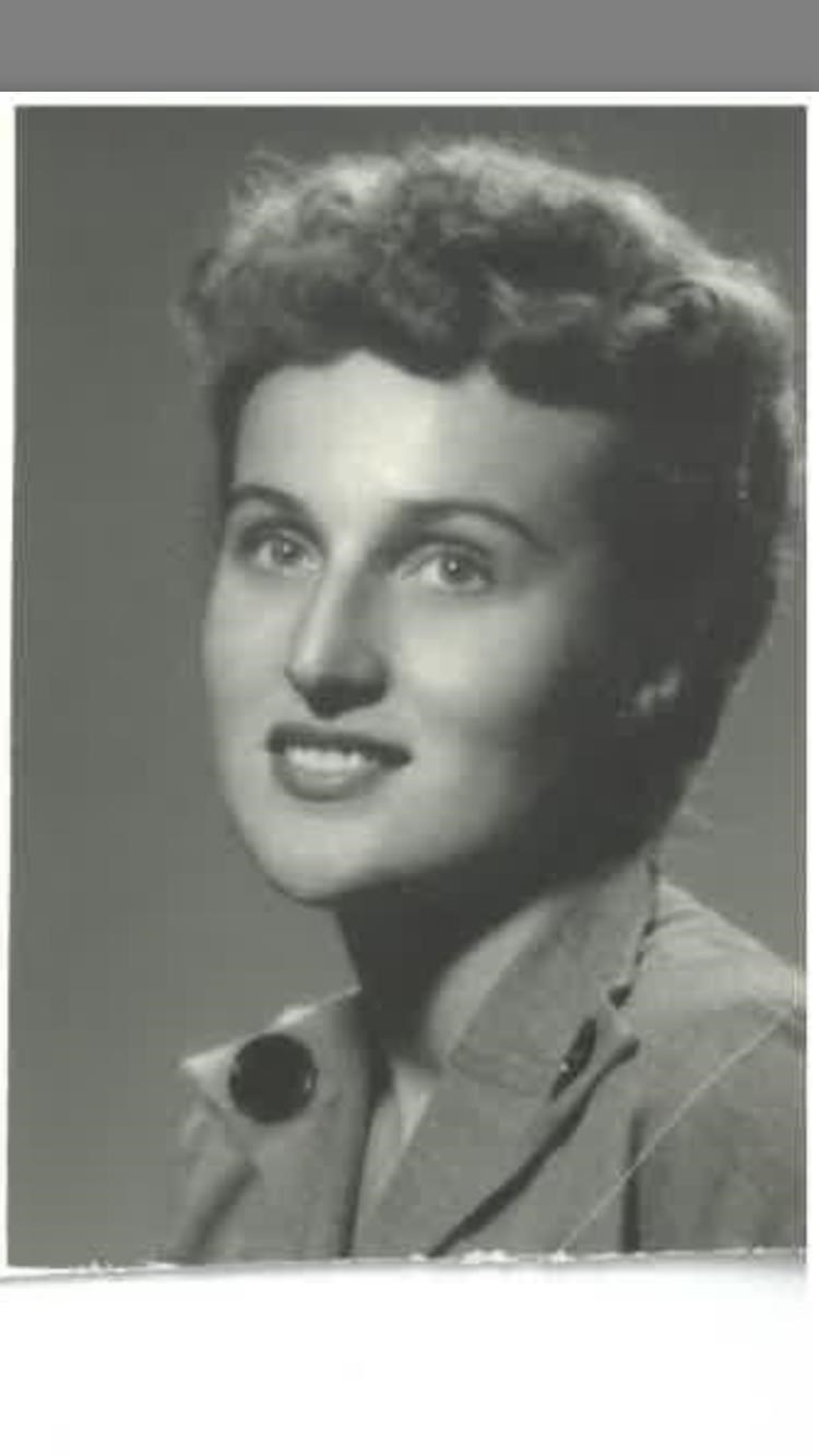 Obituary of Barbara Genevieve Emmons