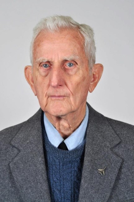 Obituary of Arnold E Ebneter