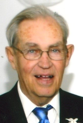 Obituario de Mr. Robert A St. Hilaire Jr.