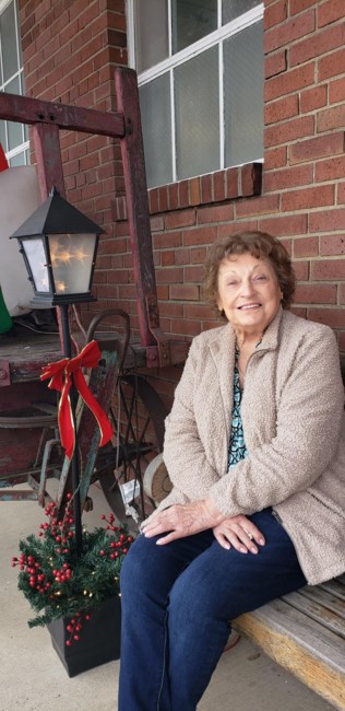 Obituary of Audrey J. Russell