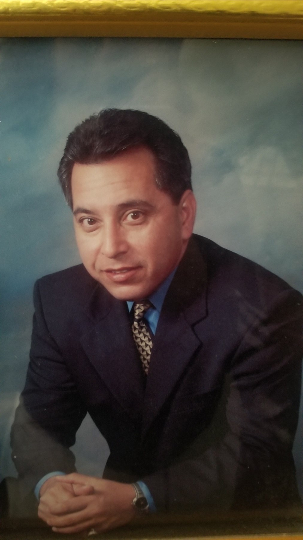 Obituary of Oscar San Miguel