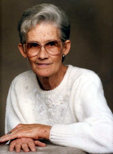 Obituary of Emma Billie Davis