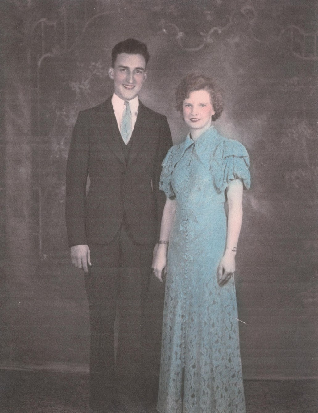 martha may blue dress Martha Washington main image 0