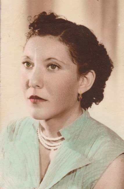 Obituary of Marina R. Quintanilla