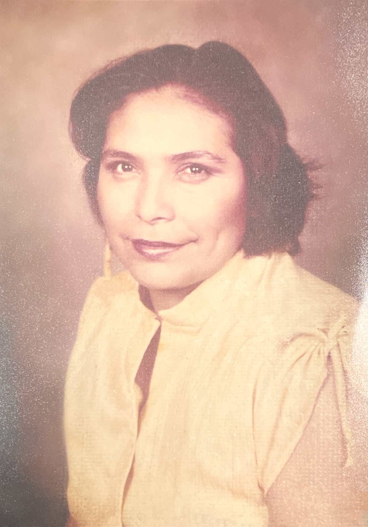 Obituary of Teresa Cruz de Carlos