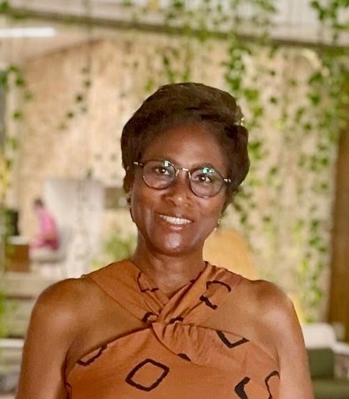 Avis de décès de Roslynn Ann Collins Pitre