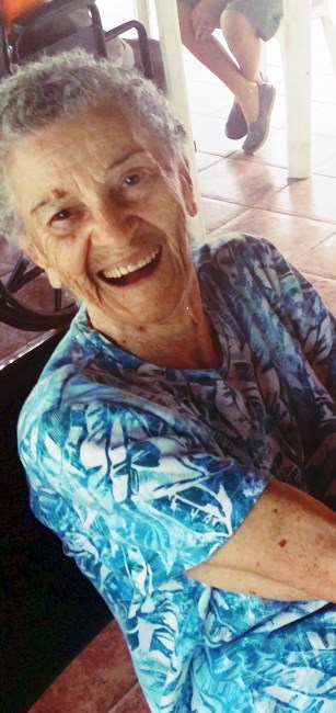 Obituary of Felicita Flores Carrillo