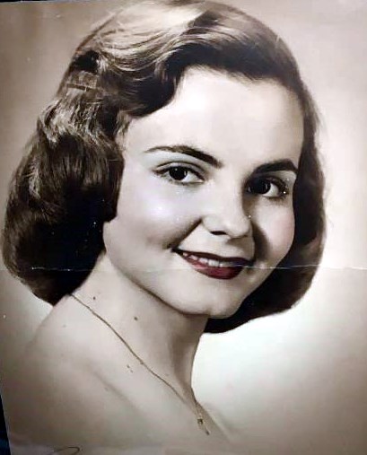 Obituary of Agueda Luisa Agundez