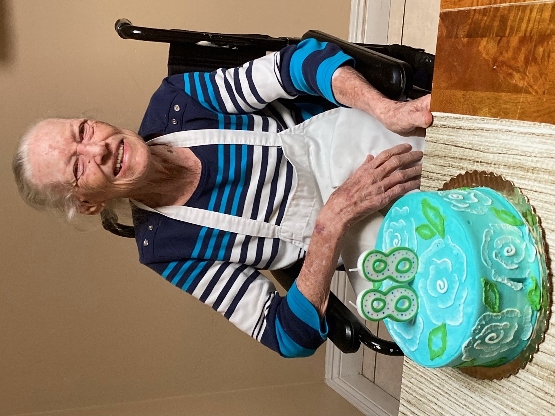 Obituary of Estelle L Bell