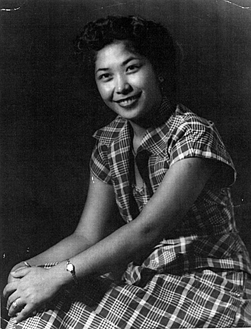 Obituario de Cecilia Flores Duenas