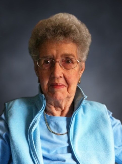 Obituario de Geraldine M. Artmeier Moore-Brown