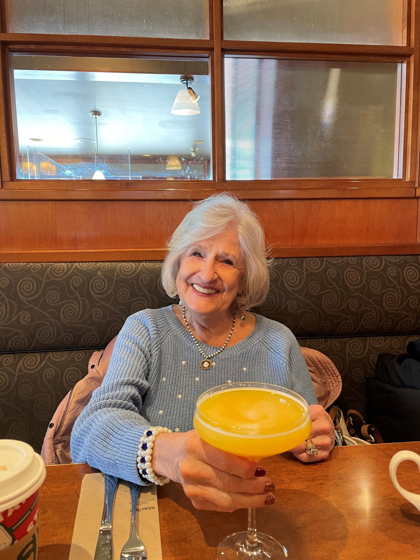 Obituary of Alice Joyce Desmond