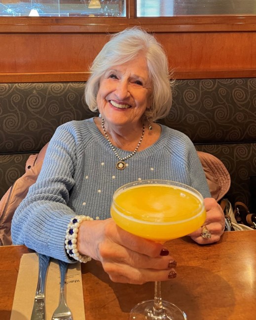 Obituary of Alice Joyce Desmond