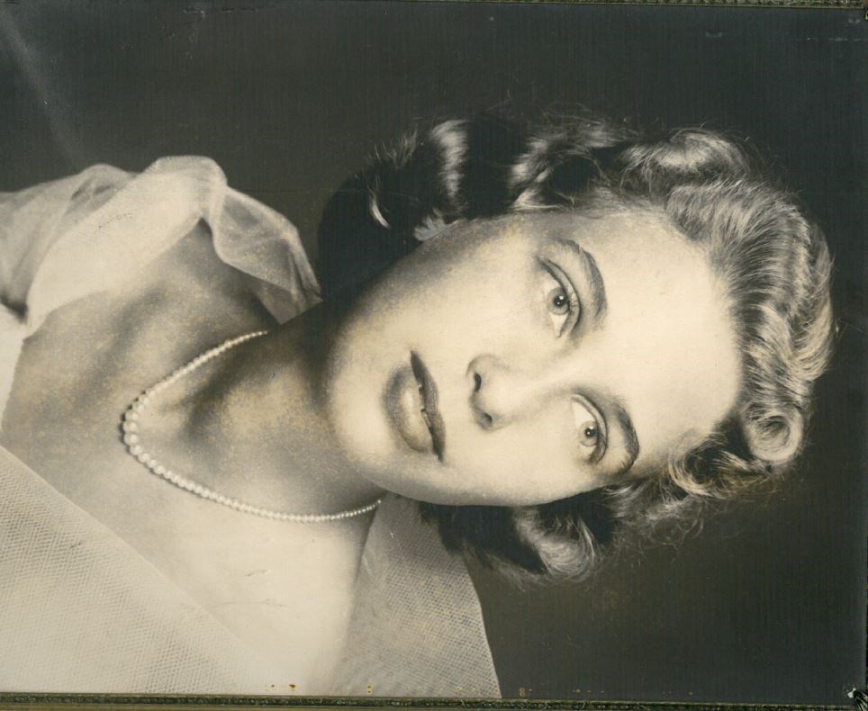 Obituary of Barbara Hess