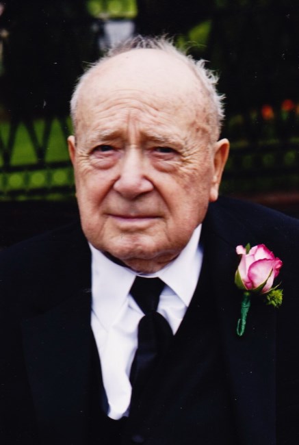 Obituary of Thomas Novembre