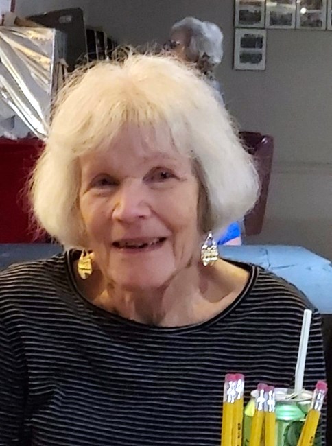 Obituary of Joan Cynthia Lucco