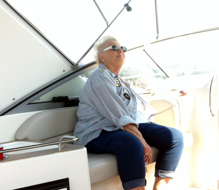 Obituario de Andrea Rosalie Katzinski