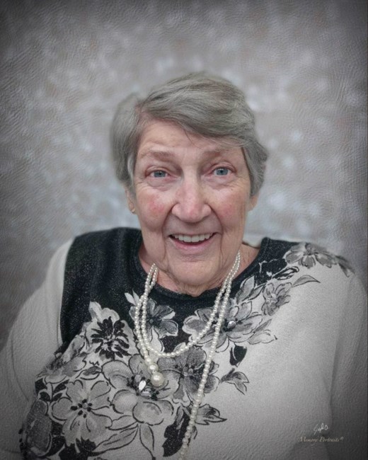 Obituary of Floella "Flo" Whitmer Davis