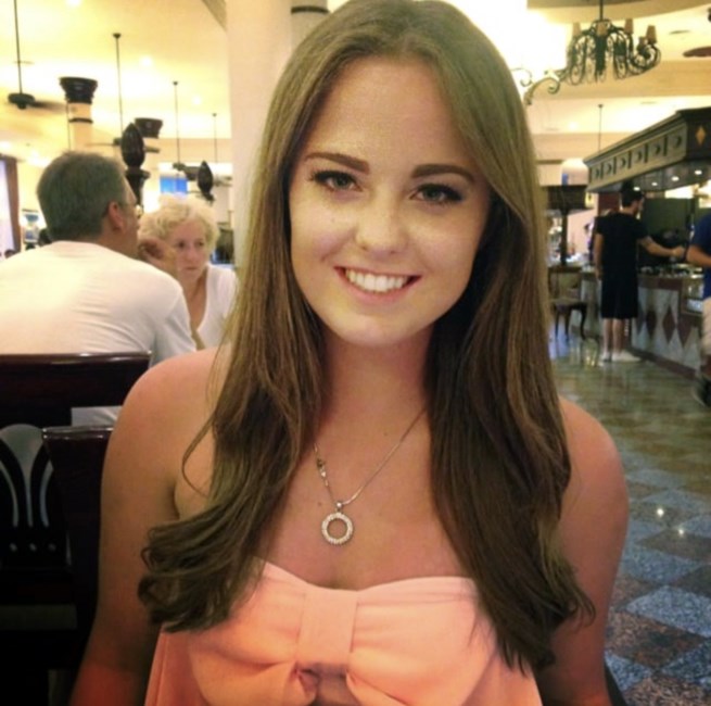 Obituario de Kristine Nicole Faccinto