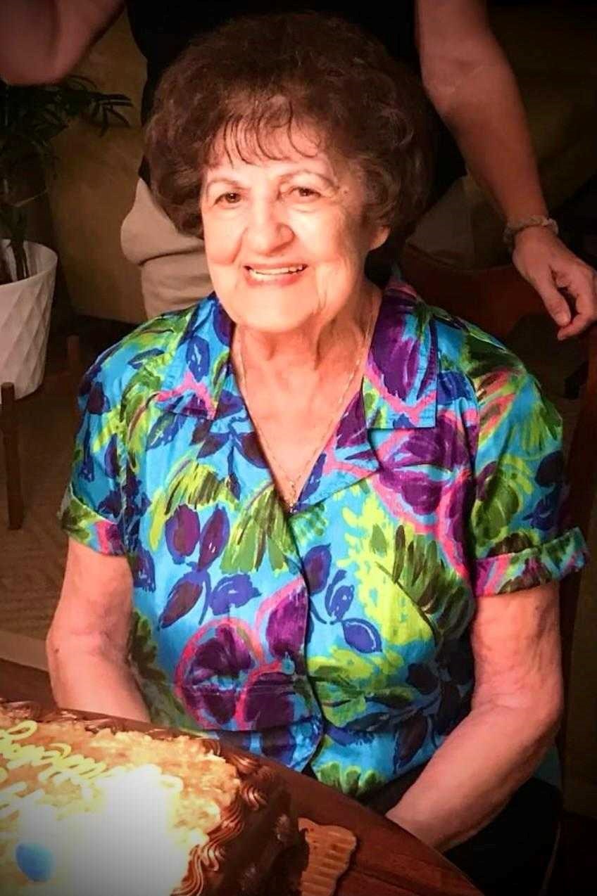 Obituary of Carmelita Mary Taulbee