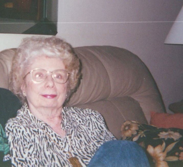 Obituary of Veronica M Curley