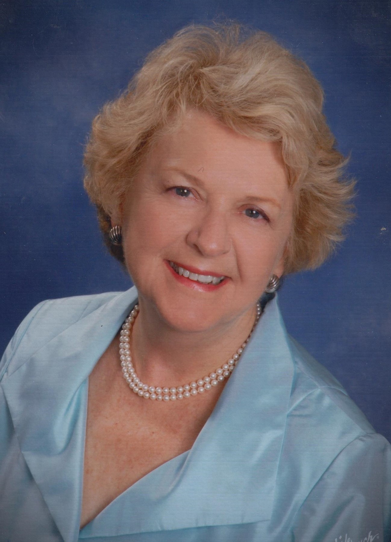 Obituario de Helen Heck Mitchell