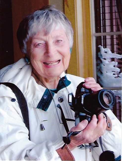 Obituary of Helen Frances Russ