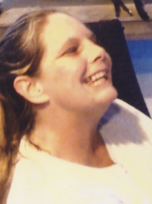 Obituario de Lara Lea Crawford