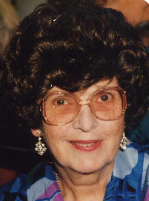 Obituary of Dorothy W. Daniels