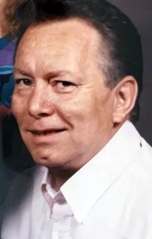 Obituary of Willard Loyd Carlile