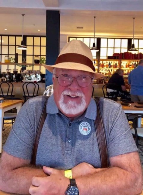 Obituary of Patrick "Pat" M. Houghlin