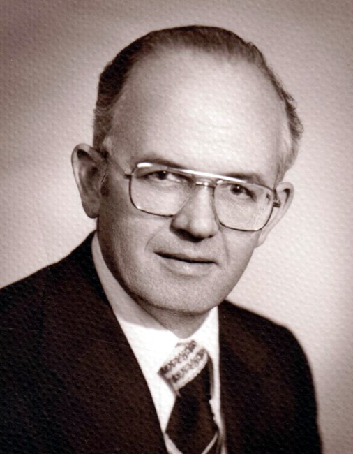 Obituary of Harry R. Pierce