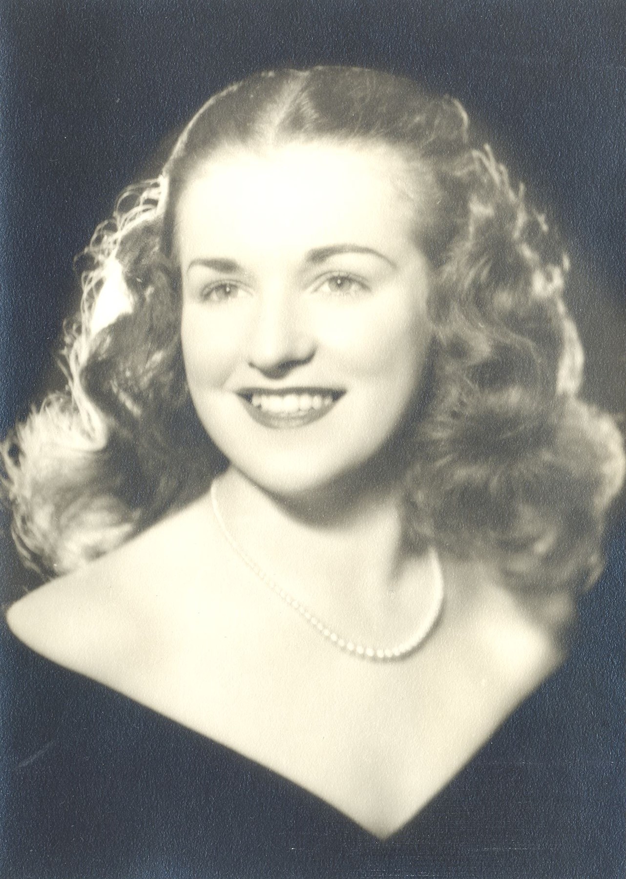 Obituary of Eleanor Mary Dundon