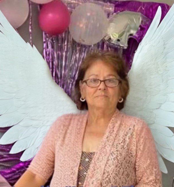 Obituary of Amelia "Nena" Flores de Pacheco