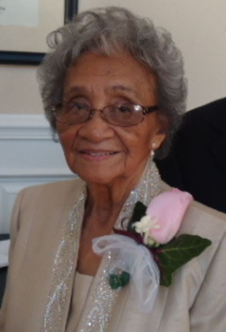 Obituary of Letecia Pedoy Constantino