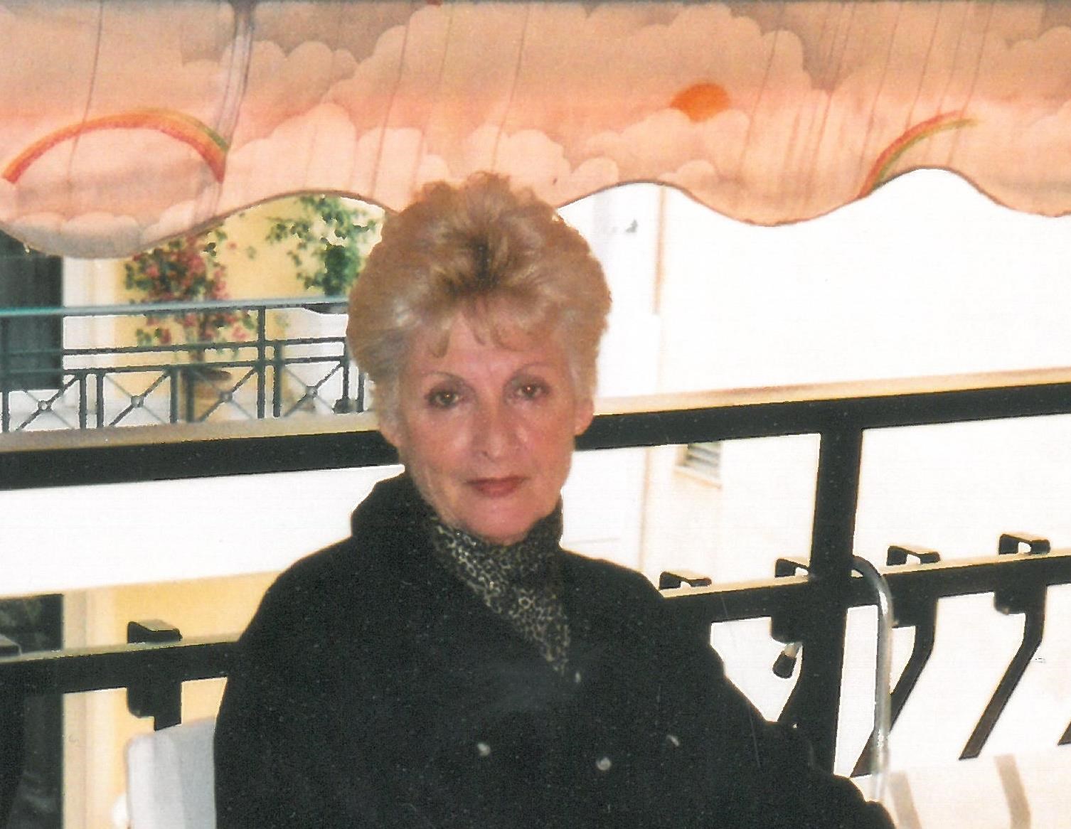 Obituary of Parthenopi "Popi" V. Armstrong