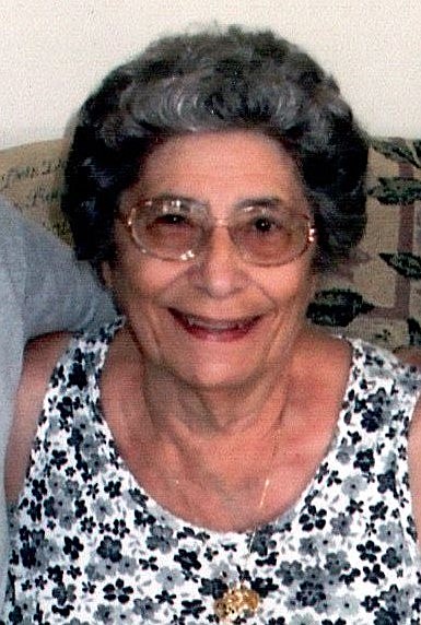 Obituary of Rae J. Lange