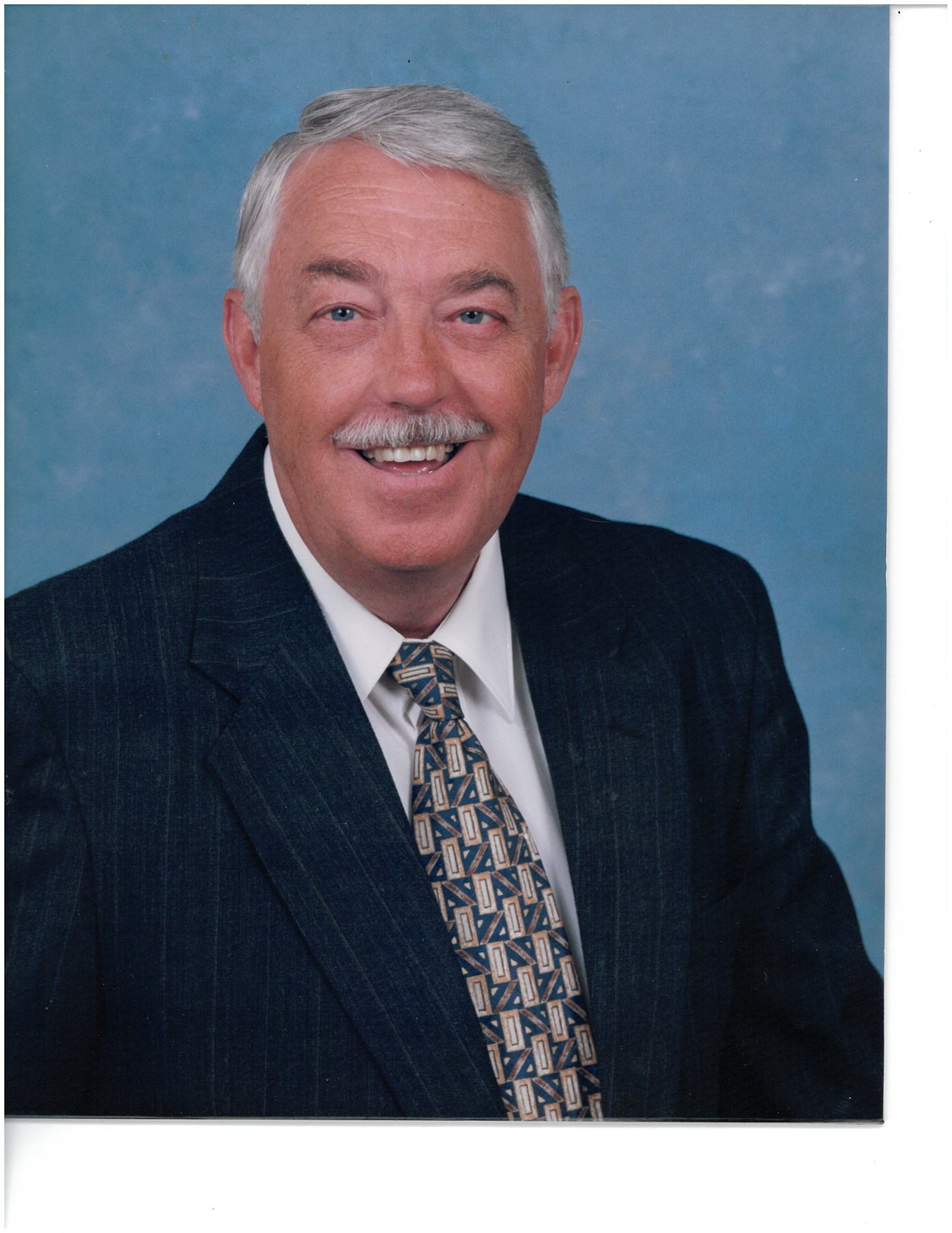 Obituary of Verner Smith