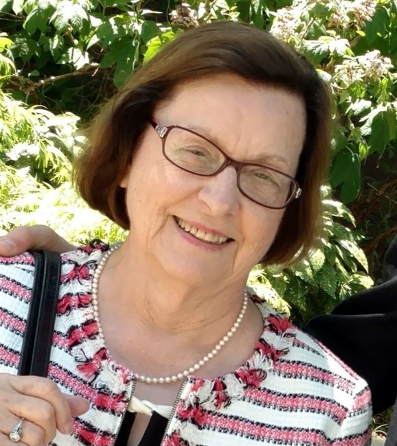 Avis de décès de Shirley Christopher Wood